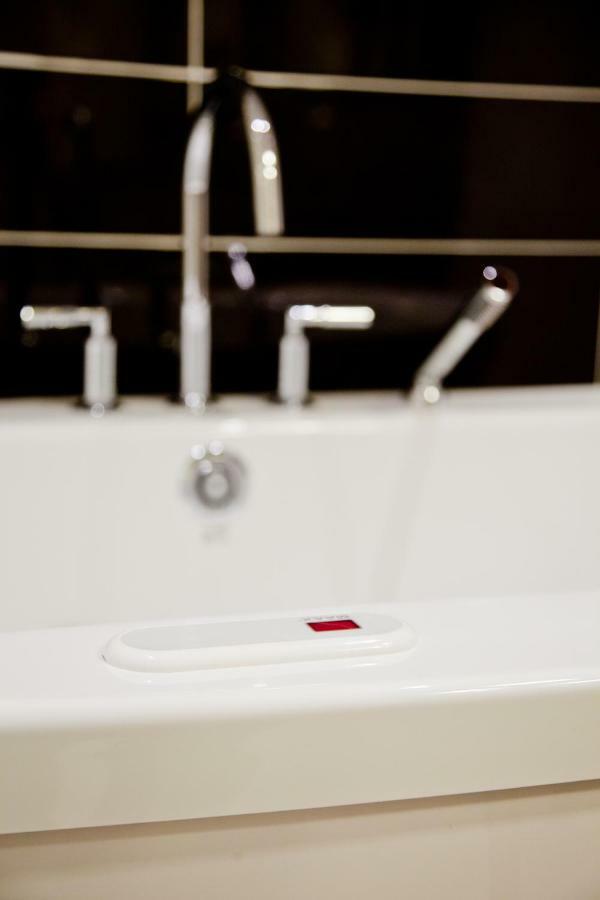 Hôtel&suites Le Dauphin 3*